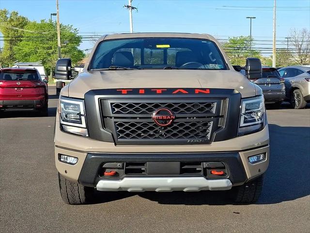 2024 Nissan Titan Crew Cab PRO-4X 4x4