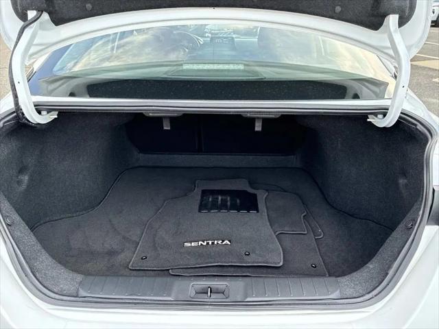 2024 Nissan Sentra SV Xtronic CVT