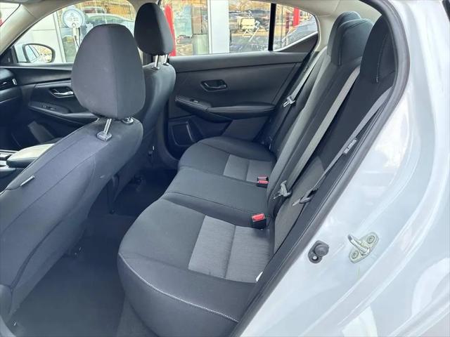 2024 Nissan Sentra SV Xtronic CVT