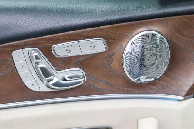 2017 Mercedes-Benz E-CLASS E 300 E 300