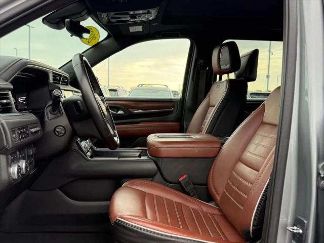 2023 GMC Yukon XL 4WD Denali Ultimate