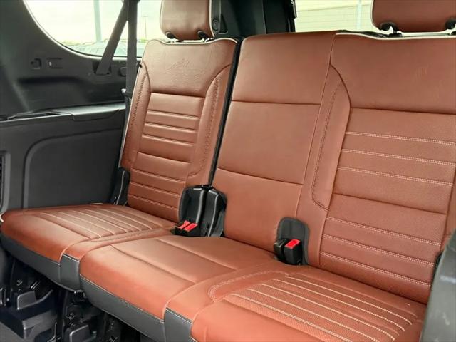 2023 GMC Yukon XL 4WD Denali Ultimate