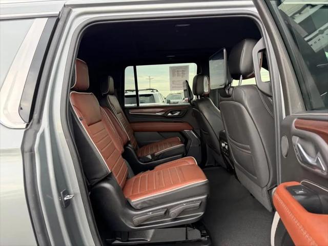 2023 GMC Yukon XL 4WD Denali Ultimate