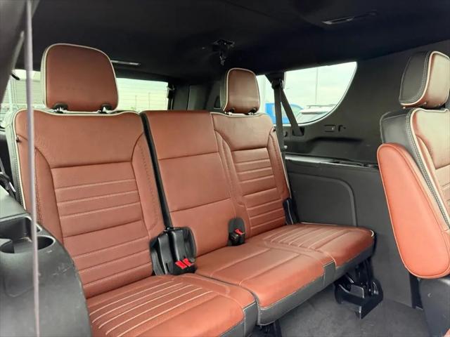 2023 GMC Yukon XL 4WD Denali Ultimate