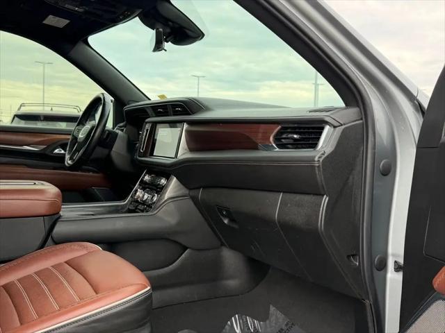 2023 GMC Yukon XL 4WD Denali Ultimate