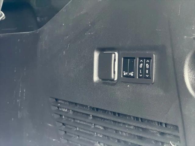 2023 GMC Yukon XL 4WD Denali Ultimate