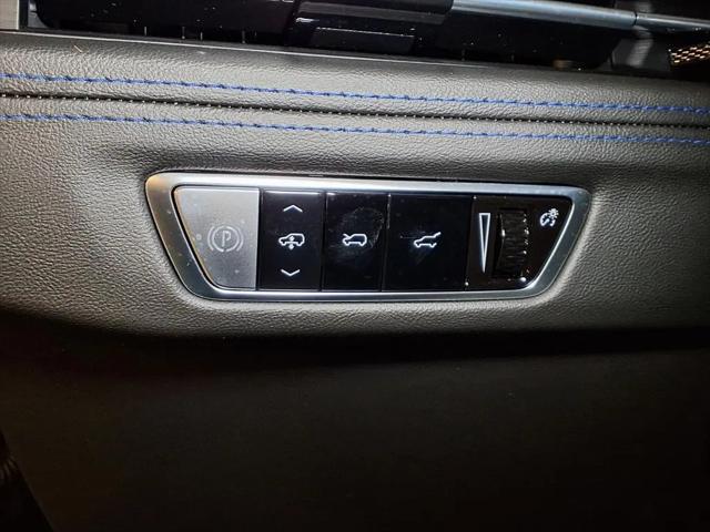 2026 Cadillac Escalade IQL Sport AWD