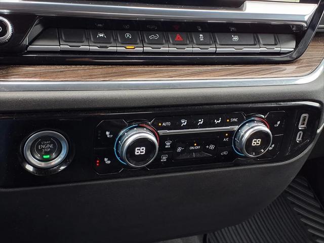 2023 GMC Sierra 1500 4WD Crew Cab Short Box Elevation with 3VL