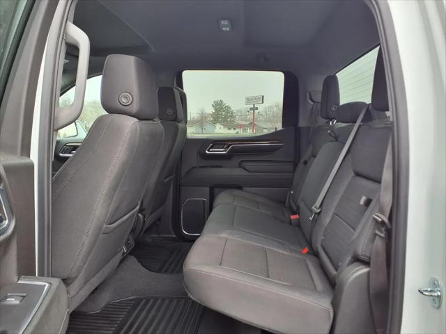 2023 GMC Sierra 1500 4WD Crew Cab Short Box Elevation with 3VL