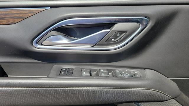 2023 Chevrolet Suburban 2WD Premier