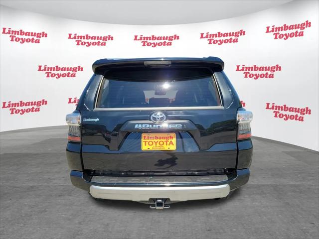 2024 Toyota 4Runner TRD Off Road