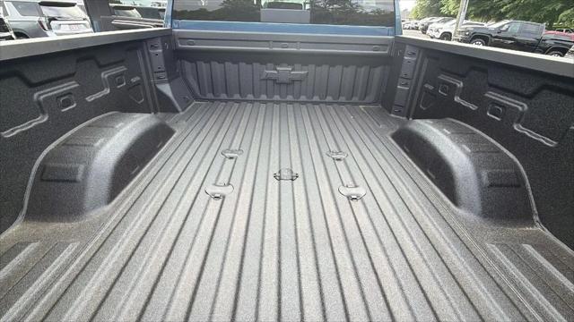 2026 Chevrolet Silverado 2500HD Crew Cab, Standard Bed, LT, 4WD