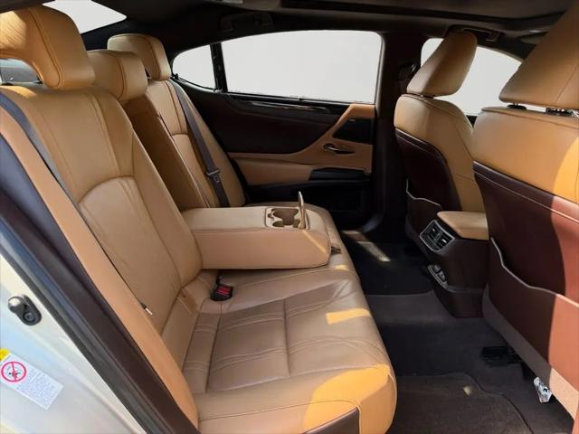 2019 Lexus ES 350 Ultra Luxury