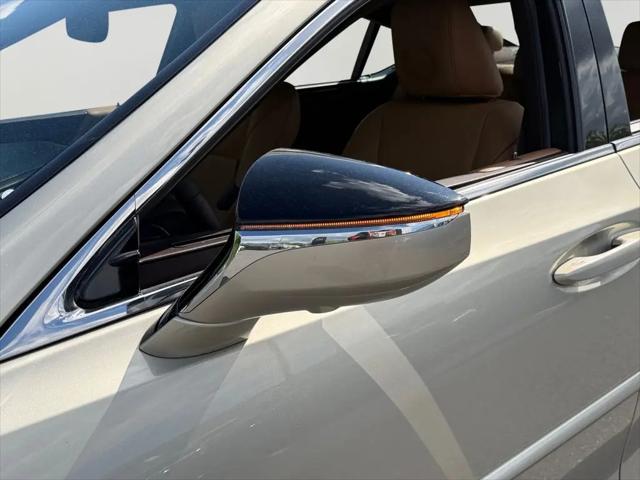 2019 Lexus ES 350 Ultra Luxury