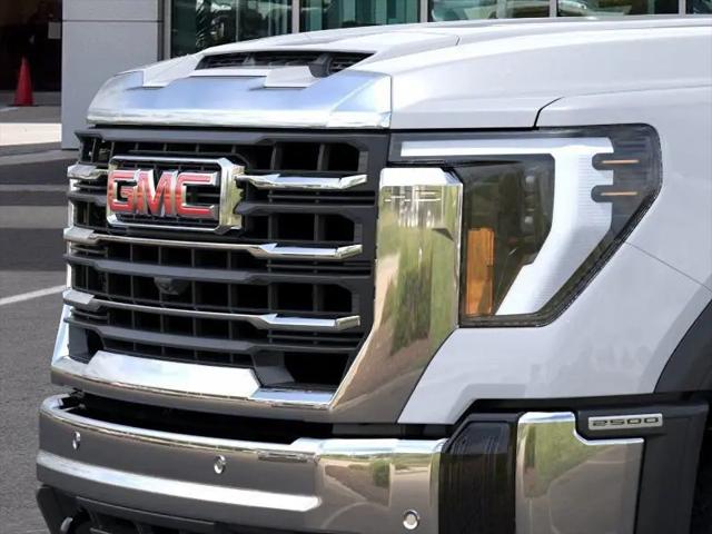 2026 GMC Sierra 2500HD Crew Cab, Standard Bed, SLT, 4WD