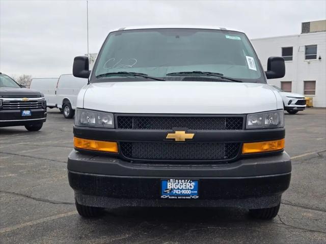 2026 Chevrolet Express Cargo Van 2500 Regular Wheelbase, WT, RWD