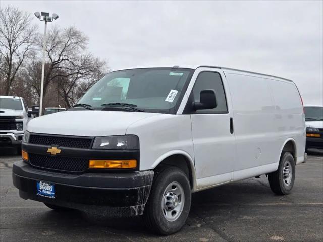 2026 Chevrolet Express Cargo Van 2500 Regular Wheelbase, WT, RWD