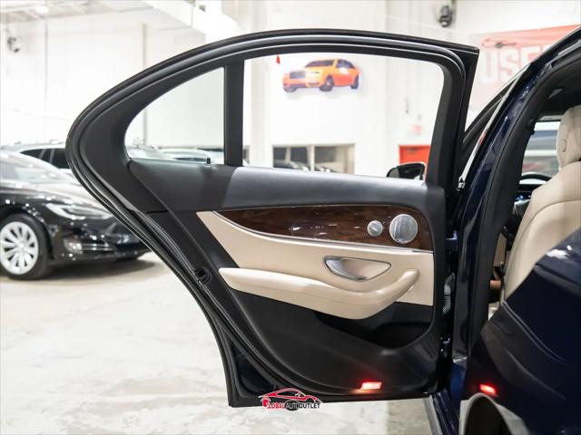 2017 Mercedes-Benz E-CLASS E 300 E 300