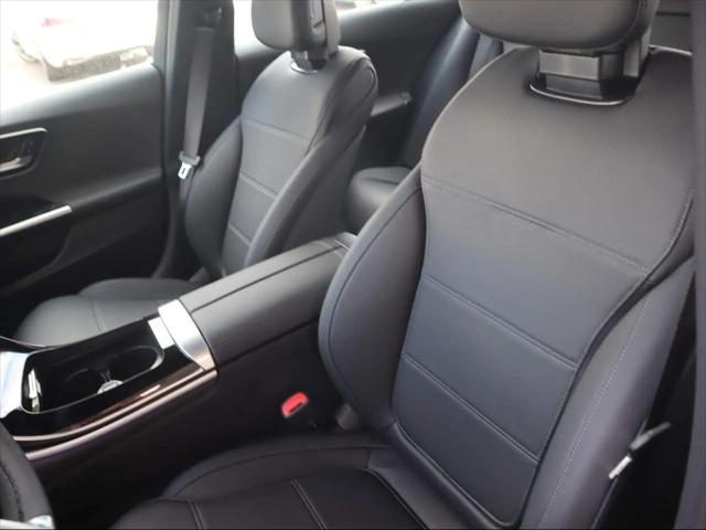 2026 Mercedes-Benz C-CLASS C 300 C 300