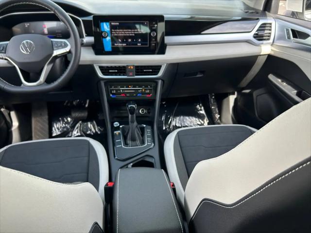 2026 Volkswagen Taos SE