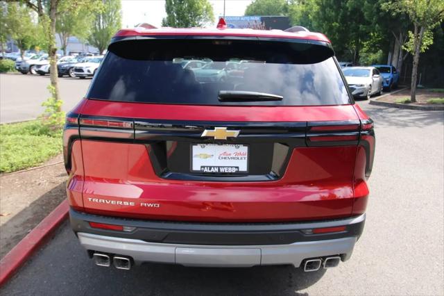 2026 Chevrolet Traverse AWD LT