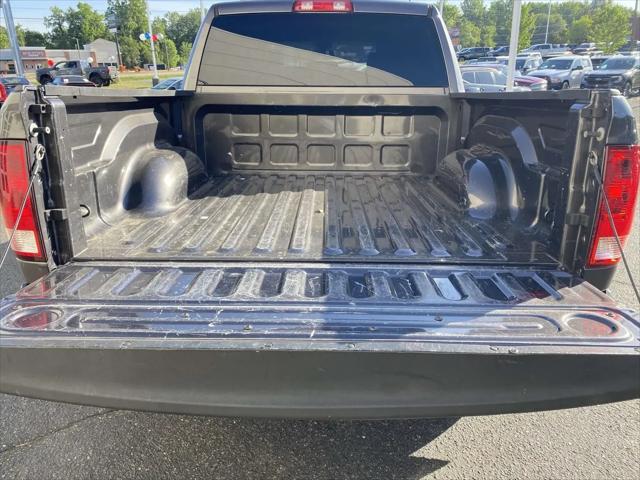 2019 Ram 1500 Classic Express Crew Cab 4x4 5'7" Box