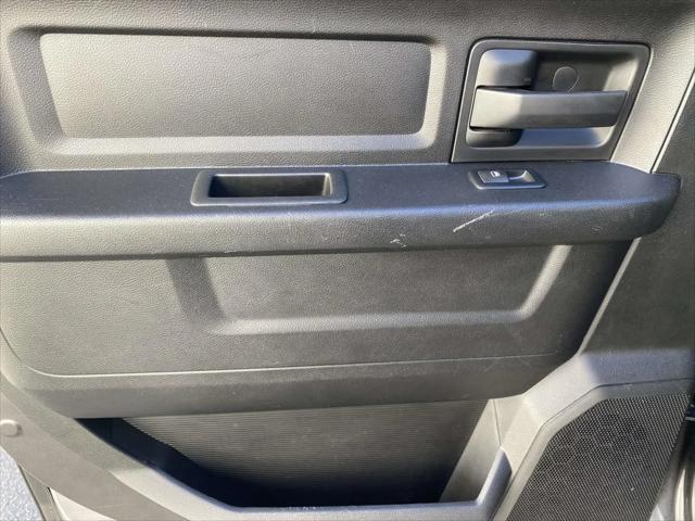 2019 Ram 1500 Classic Express Crew Cab 4x4 5'7" Box