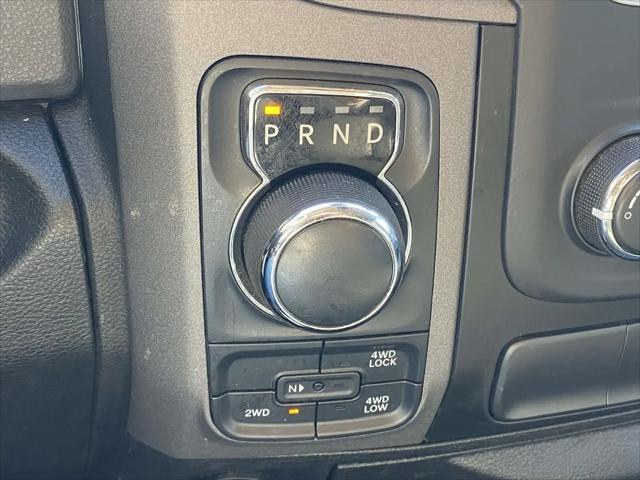 2019 Ram 1500 Classic Express Crew Cab 4x4 5'7" Box