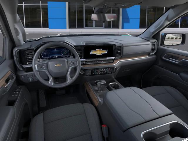 2026 Chevrolet Silverado 1500 4WD Crew Cab Standard Bed LT