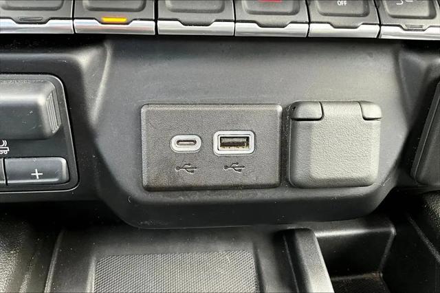 2023 GMC Sierra 2500HD 4WD Crew Cab Standard Bed AT4