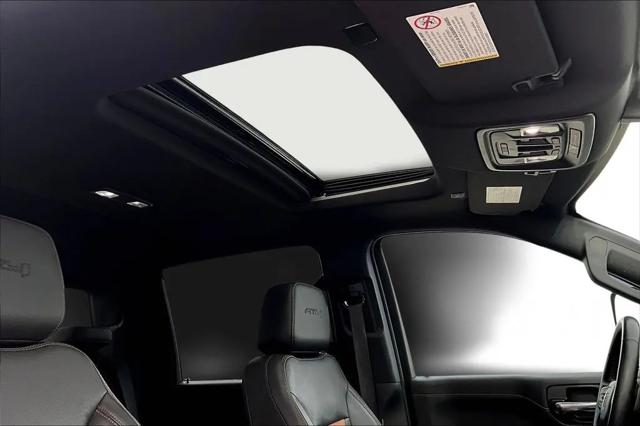 2023 GMC Sierra 2500HD 4WD Crew Cab Standard Bed AT4