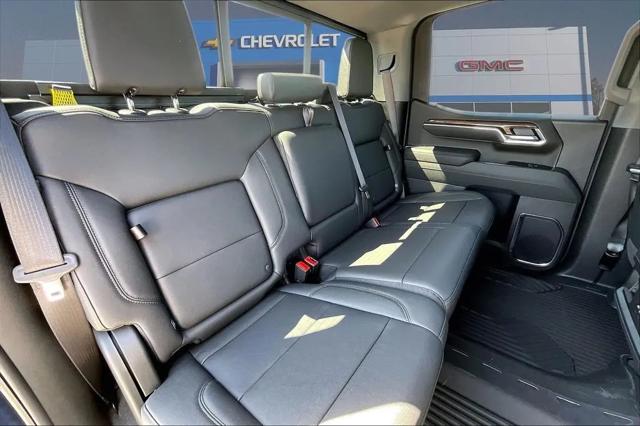 2026 Chevrolet Silverado 1500 4WD Crew Cab Short Bed RST