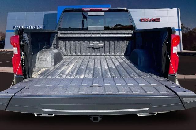 2026 Chevrolet Silverado 1500 4WD Crew Cab Short Bed RST