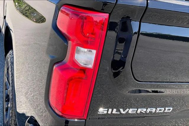 2026 Chevrolet Silverado 1500 4WD Crew Cab Short Bed RST