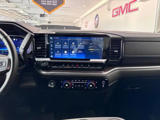 2023 Chevrolet Silverado 1500 4WD Crew Cab Standard Bed LT