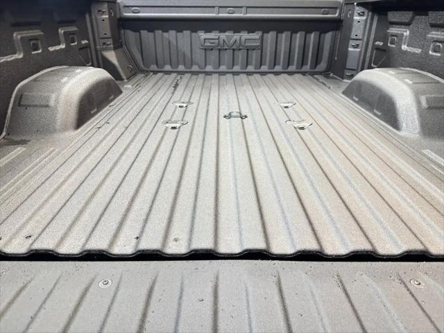 2026 GMC Sierra 2500HD Crew Cab, Standard Bed, AT4, 4WD
