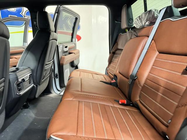 2026 GMC Sierra 2500HD Crew Cab, Standard Bed, Denali Ultimate, 4WD