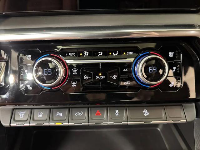 2026 GMC Sierra 2500HD Crew Cab, Standard Bed, Denali Ultimate, 4WD