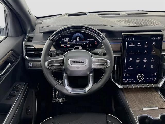 2026 GMC Acadia Denali AWD