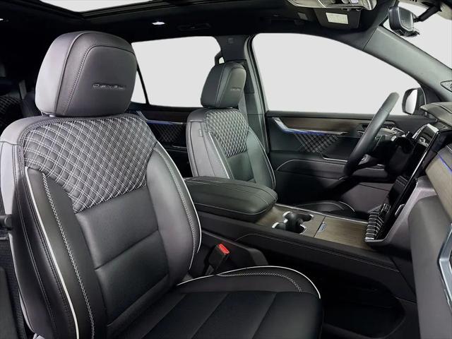 2026 GMC Acadia Denali AWD