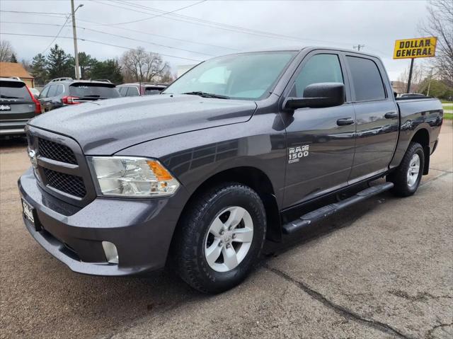 2019 Ram 1500 Classic Express Crew Cab 4x4 5'7" Box