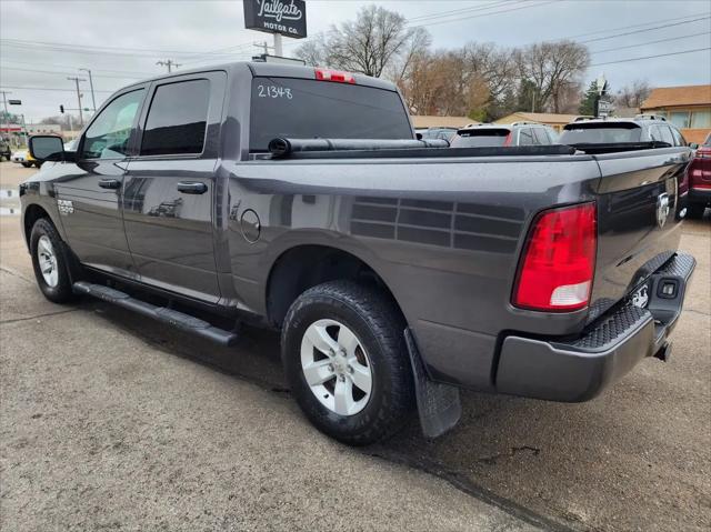 2019 Ram 1500 Classic Express Crew Cab 4x4 5'7" Box
