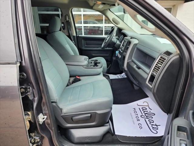 2019 Ram 1500 Classic Express Crew Cab 4x4 5'7" Box