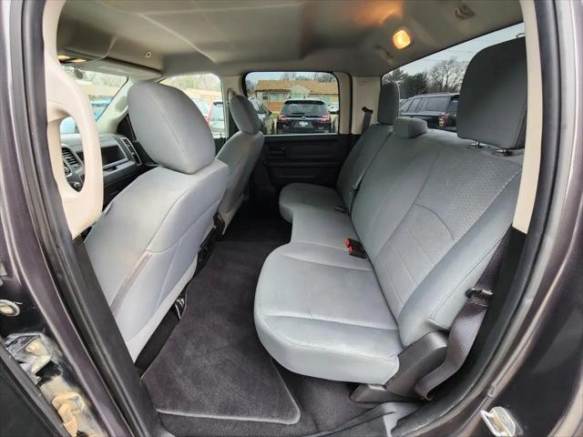 2019 Ram 1500 Classic Express Crew Cab 4x4 5'7" Box