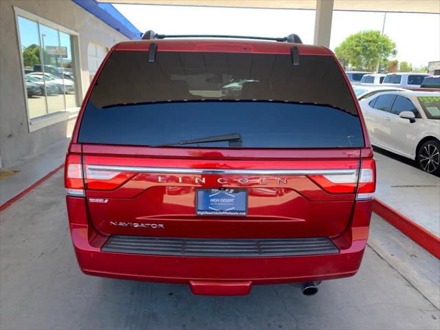 2017 Lincoln Navigator Select