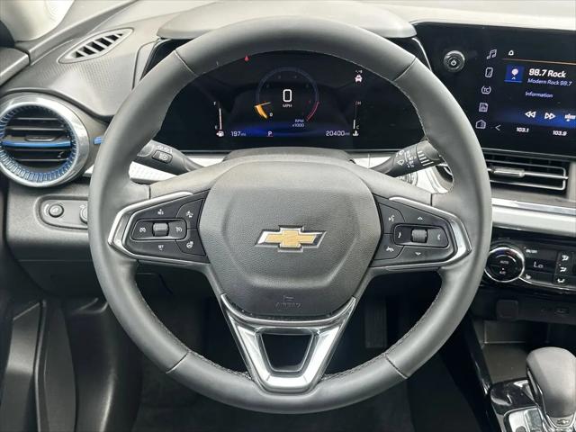 2025 Chevrolet Trax FWD LT