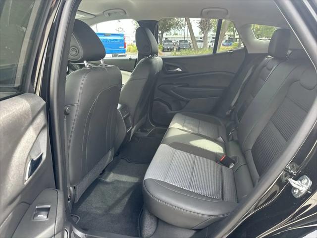 2025 Chevrolet Trax FWD LT