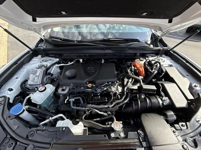 2026 Mazda CX-50 Hybrid Premium