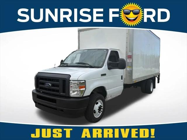 2024 Ford E-450 Cutaway Base for sale in Fort Pierce, FL
