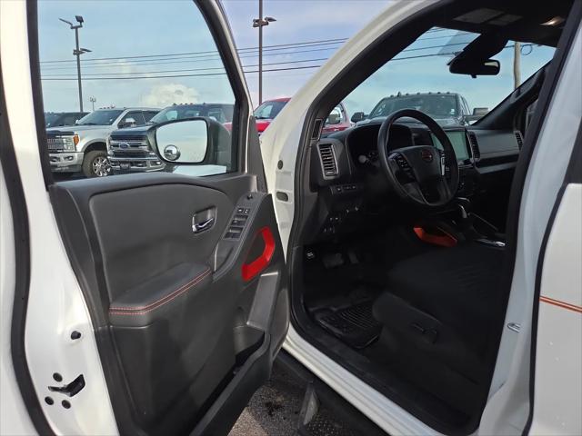 2024 Nissan Frontier Crew Cab PRO-4X 4x4
